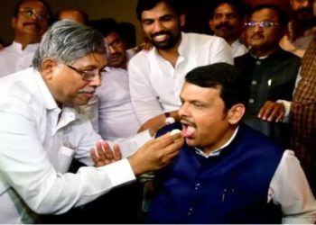 فلور ٹیسٹ ملتوی، ٹھاکرے کے استعفیٰ کے بعد ضرورت نہیں/مہاراشٹر اسمبلی سکریٹری
