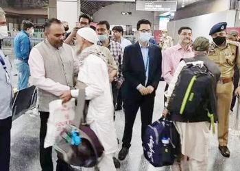 جموں و کشمیر کے 145حجاج کرام کی پہلی پرواز ہفتہ کی صبح سعودی عرب سے سرینگر پہنچی