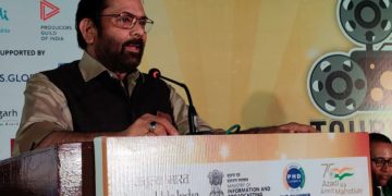 فلم انڈسٹریز ٹریلین ڈالر کا حصہ ڈال کر دنیا بھر کے ممالک کی معیشت میں اہم کردار ادا کر رہی ہیں/نقوی