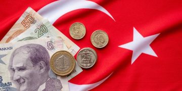 ترکی کی کرنسی لیرا میں گراوٹ کا سلسلہ جاری، افراط زر 70 فیصد پر