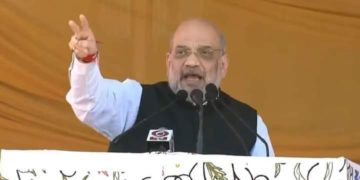 امیت شاہ ریلی سے خطاب کے دوران اذان کے لئے رک گئے