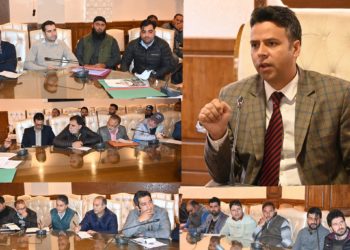 ضلع ترقیاتی کمشنر کولگام نے ”بیک ٹو وِلیج کے چوتھے مرحلے “کے اِنتظامات کا لیاجائزہ