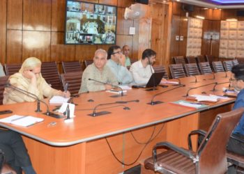 اتل ڈولو نے ایل ایس ڈی کے خلاف اٹھائے گئے کنٹینمنٹ اقدامات کا لیا جائیزہ