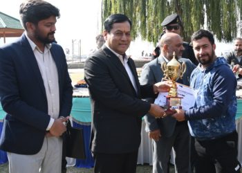 مرکزی وزیر سونووال نے سیمینار آیوش آتسو کا کیا افتتاح