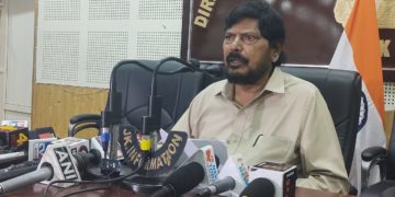 جموں وکشمیر ہندوستان کا اَٹوٹ اَنگ ہے اور تھارام داس اتھاولے