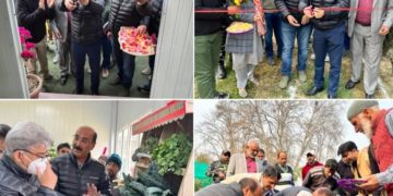 اَٹل ڈولو نے لال منڈی سری نگر میں ویجی ٹیبل کیفے ٹیریا کا کیااِفتتاح
