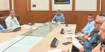 اَتل ڈولو نے جموں و کشمیر میں’ وَن ڈسٹرکٹ وَن پروڈکٹ‘کی عمل آوری کی تیاریوں کا لیاجائزہ