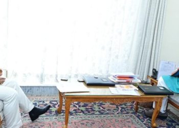 سابق وزیر ڈبلیو ڈبلیو اے او جموں و کشمیر کا وفد لیفٹنٹ گورنر سے ہوا ملاقی