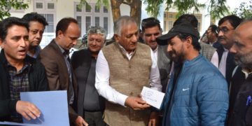 مرکزی وزیر مملکت جنرل وِی کے سنگھ نے ڈوڈہ کا دورہ کیا اور کھلانی ٹنل کا کیامعائینہ