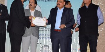 آلوک کمار نے نویں سے بارہویں جماعت کے طلبا کیلئے ” منزلیں 2.0“کیرئیر گائیڈنس پورٹل کی نقاب کشائی کی
