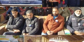 ڈی سی اننت ناگ نے ” ویری ناگ وِنٹر ٹوراِزم فیسٹول “ کا کیااِفتتا ح