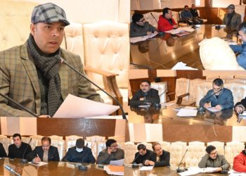 ضلع ترقیاتی کمشنر کولگام نے زراعت اور اس سے منسلک شعبوں کی پیش رفت کالیاجائزہ