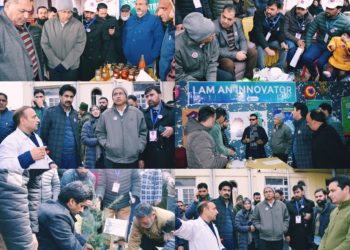 پرنسپل سیکرٹری صنعت و تجارت کا بڈگام میونسپلٹی کا دورہ