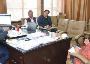 سیکرٹری صحت نے ڈسٹرکٹ ہسپتالوں کو مضبوط بنانے کے ایکشن پلان پرتبادلہ خیال کرنے کیلئے جائزہ میٹنگ کی صدارت کی