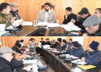 ڈی سی گاندربل نے روڈ سیفٹی کمیٹی میٹنگ کی صدارت کی