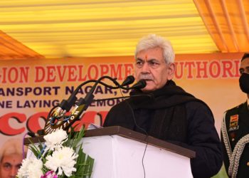 لیفٹیننٹ گورنر نے ٹرانسپورٹ نگر جموں کی اَپ گریڈیشن کا سنگ بنیاد رکھا