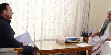 سابق وزیر اور معروف پینٹر کی لیفٹیننٹ گورنر سے ملاقات