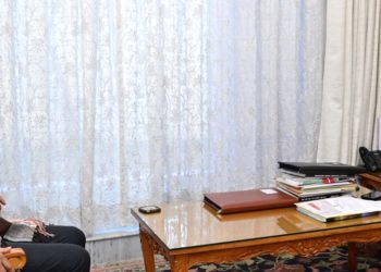 سابق ممبر پارلیمنٹ اور سابق رُکن اسمبلی نے لیفٹیننٹ گورنر سے ملاقات کی