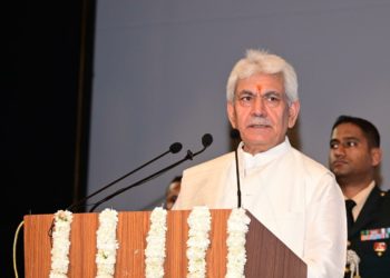 پردھان منتری فصل بیمہ یوجنا جموںوکشمیر کے تمام  20 اَضلاع کے کسانوں تک بڑھا دی گئی/ لیفٹیننٹ گورنر