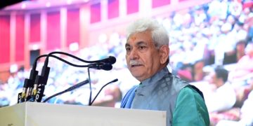 دفعہ 370 اور ملی ٹنسی کی وجہ سے جموں کشمیر کو کافی نقصان اٹھانا پڑا / منوج سنہا