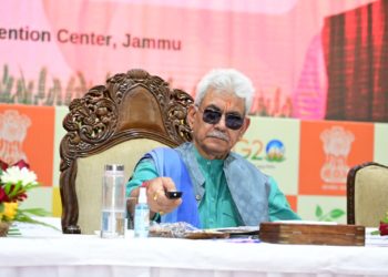 لیفٹیننٹ گورنر نے ” کسان سمپرک ابھیان ، دکش کسان اور کسان ساتھی“ کا کیاآغا ز