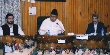 ممبر پارلیمنٹ راجیہ سبھا نے کی بڈگام میں جائزہ اجلاس کی صدارت