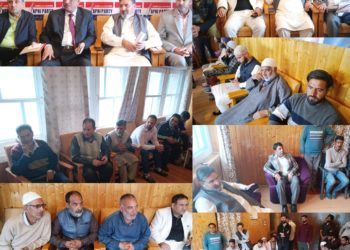 پلوامہ کا عوامی وفد الطاف بخاری سے ملاقی