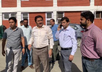 ڈائریکٹر اسٹیٹس نے ریذیڈنشل کمپلیکس کے کام کا معائینہ کیا