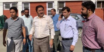 ڈائریکٹر اسٹیٹس نے ریذیڈنشل کمپلیکس کے کام کا معائینہ کیا