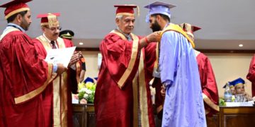لیفٹنٹ گورنر نے آئی یوایس ٹی کے دوسرے کانووکیشن کی تقریب سے خطاب کیا