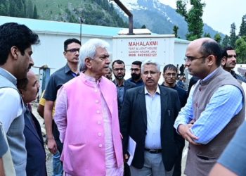 لیفٹیننٹ گورنر نے شری اَمرناتھ جی یاترا سے قبل اِنتظامات کا جائزہ لیا