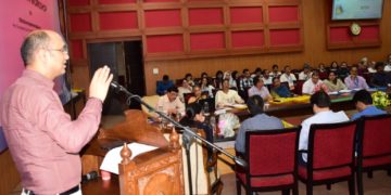 سیکرٹری نے ترقی پانے والوں کو مبارک باد دی