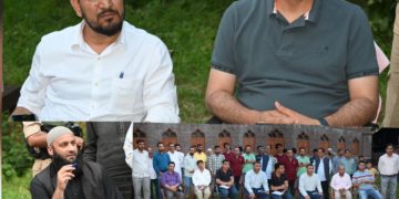ضلع ترقیاتی کمشنر کولگام کا شاہو سچن میں امام باڑہ کا دورہ کیا