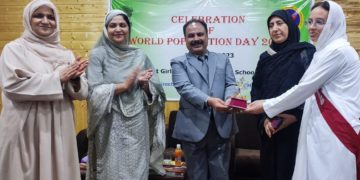 ڈائریکٹوریٹ آف فیملی ویلفیئر ایم سی ایچ اینڈ امیونائزیشن جموںوکشمیر نے ” عالمی یوم آبادی“ منایا