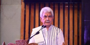 لفٹینٹ گورنر نے سرینگر میں قومی قبائلی میلے کا افتتاح کیا
