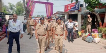 پولیس سربراہ نے جموں میں بیس کیمپ یاتری نواس بھگوتی نگر کا دورہ کیا