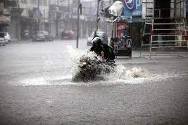 ایک ہی خاندان کے5افراد سمیت8ہلاک