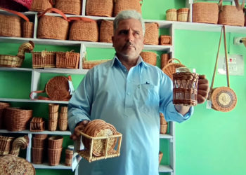 کشمیر کی بید بافی نئے ڈیزائن اور نئی شکل و صورت سے دنیا میں مقبول ہو رہی ہے