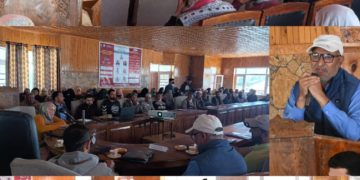 کے وِی کے گریز نے جامع زرعی ترقیاتی پروگرام کے تحت ’ میگا بیداری پروگرام ‘ کا اِنعقاد کیا