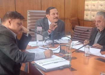 مشیر راجیو رائے بھٹناگر نے محکمہ سکولی تعلیم کی کارکردگی اور کام کاج کا جائزہ لیا