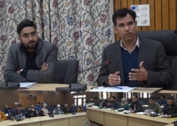 ڈویژنل کمشنرکشمیر، وجے کمار بدوری کی زیر صدارت بڈگام میں میٹنگ منعقد