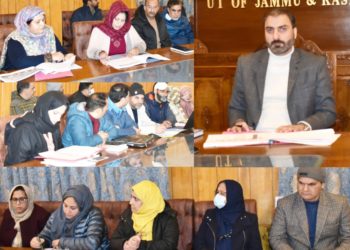ضلع ترقیاتی کمشنر پلوامہ نے ڈسٹرکٹ کوالٹی ایشورنس کمیٹی میٹنگ کی صدارت کی