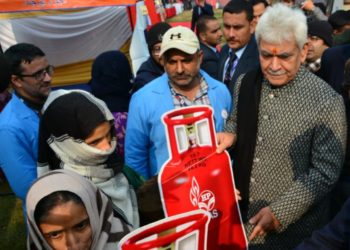 ”جموں و کشمیر میں بجلی کی کوئی کمی نہیں /منوج سنہا