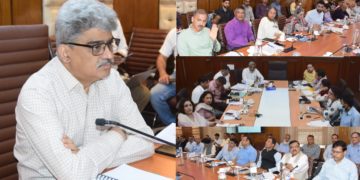 چیف سیکرٹری نے مالی برس 2024-25ءکے بجٹ کے اِستعمال کی پیش رفت کا لیاجائزہ
