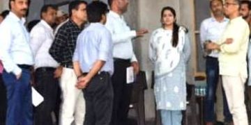 ضلع ترقیاتی کمشنر نے اودھمپور کی لڑکیوں کی والی بال ٹیم کو مُبارک باد دی