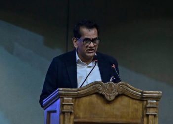 کشمیر ہندوستانی کہانیوں کا اٹوٹ حصہ بنے گا، وادی میں مزید فلموں کی شوٹنگ کی جائے گی۔ امیتابھ کان