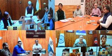 وزیر اعلیٰ نے سرینگر ۔ جموں قومی شاہراہ اور دیگر سڑکوں کی بحالی کا جائیزہ لیا