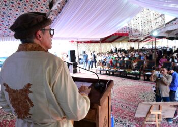 وزیر اعلیٰ عمر عبداللہ نے گریز میں ’قومی قبائلی میلے ‘ میں کی شرکت