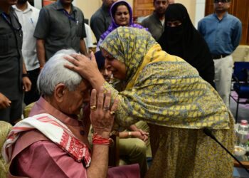 158قریبی رشتہ داروں کو تقرر نامے سونپے