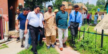 رانا نے مہجور نگر میں 1.125 ایم جی ڈی ریپڈ سینڈ فلٹریشن واٹر ٹریٹمنٹ پلانٹ کا معائینہ کیا